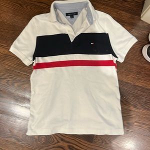 Tommy Hilfiger golf collard shirt.